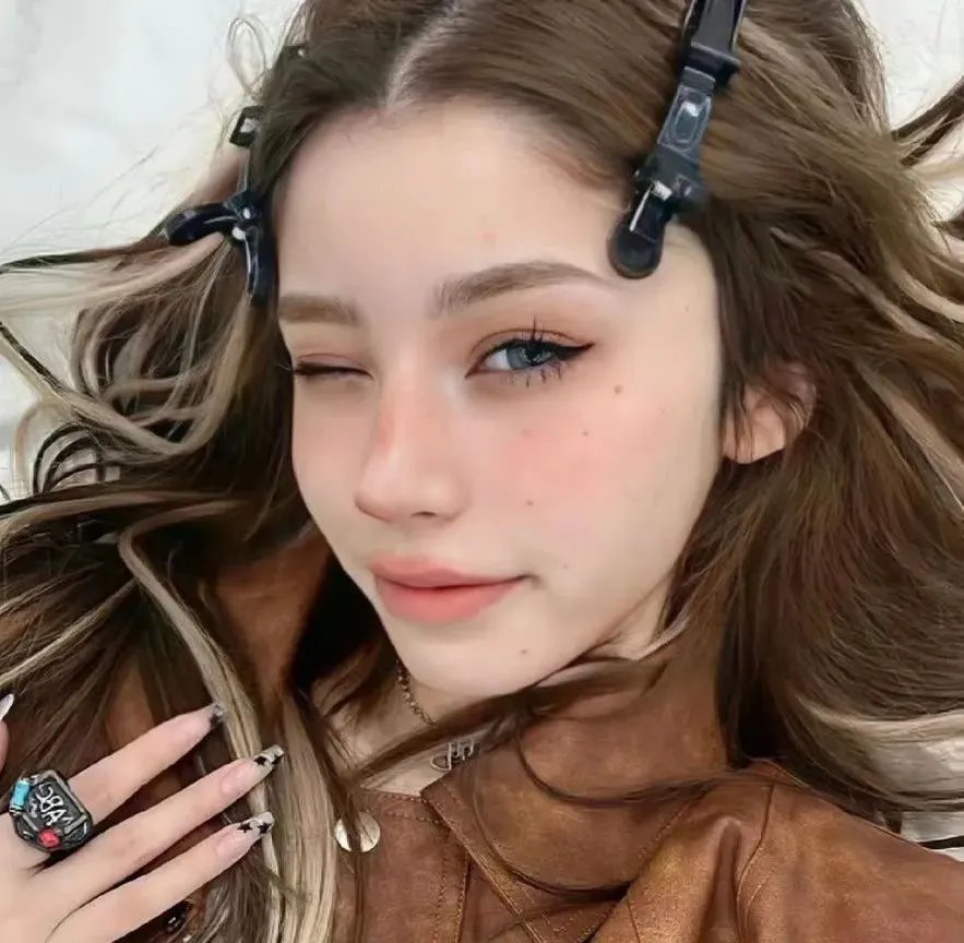 闺蜜的美好旅程 在线观看封面